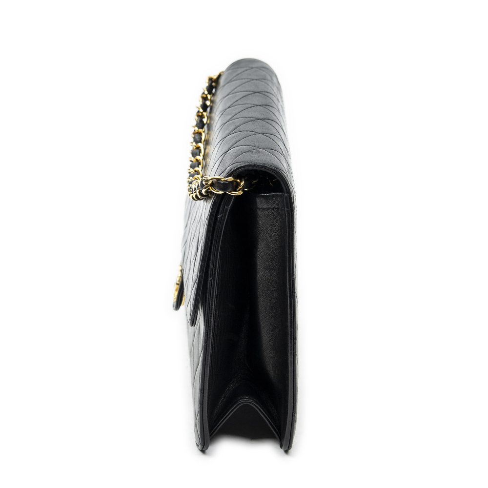 Chanel Vintage Push Lock Straight Flap - Picture 3 of 10